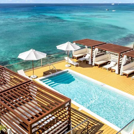 The Sands #1 - New 7Mile Beach Condo With Rooftop Pool & Luxe Interiors